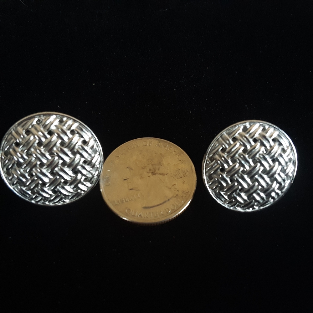 Vtg.Trifari Jewelry Brooch & earrings Basket Weave - Picture 7 of 8